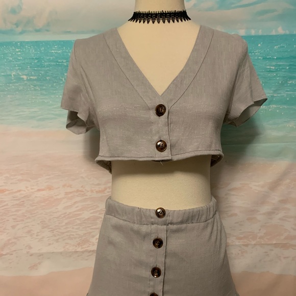 Xoxosunnygirl Custom Dresses & Skirts - 🌻2 piece Skirt Set mini Crop Top on trend Xs/smal
